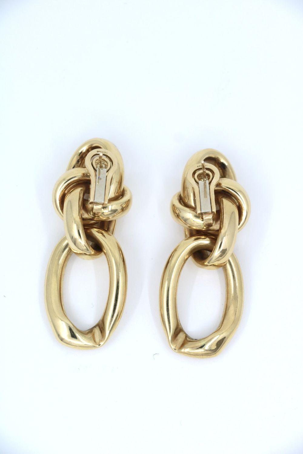 Vintage 18K Gold Circle Link Dangling Earrings