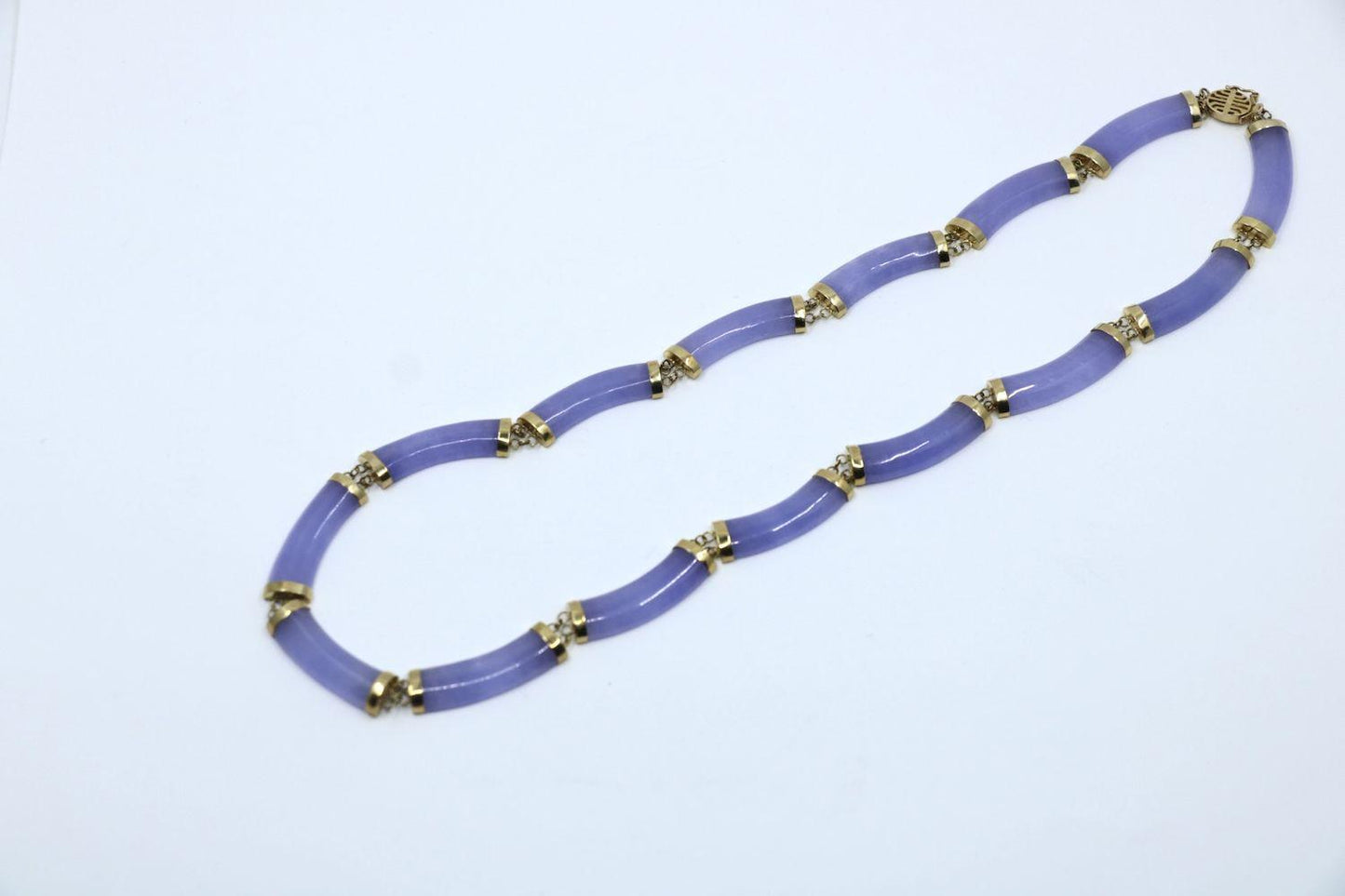 Vintage 14K Gold Lavender Jade Necklace