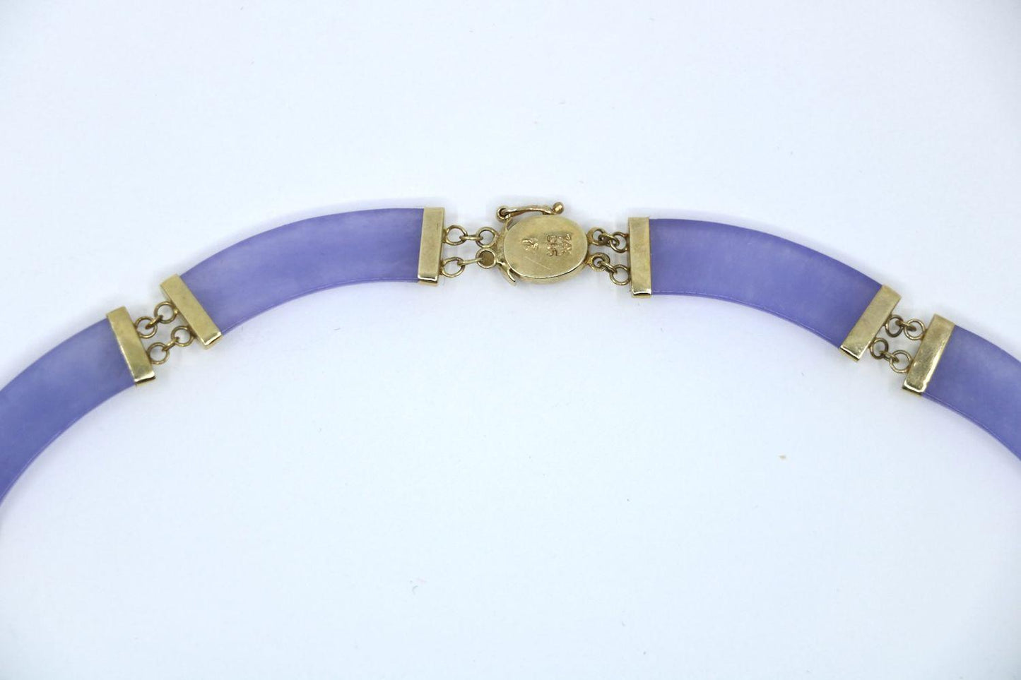 Vintage 14K Gold Lavender Jade Necklace
