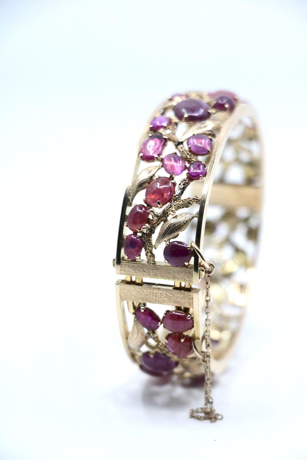 Vintage 14K Gold Gradient Pink Sapphire Leaf Cuff Bracelet
