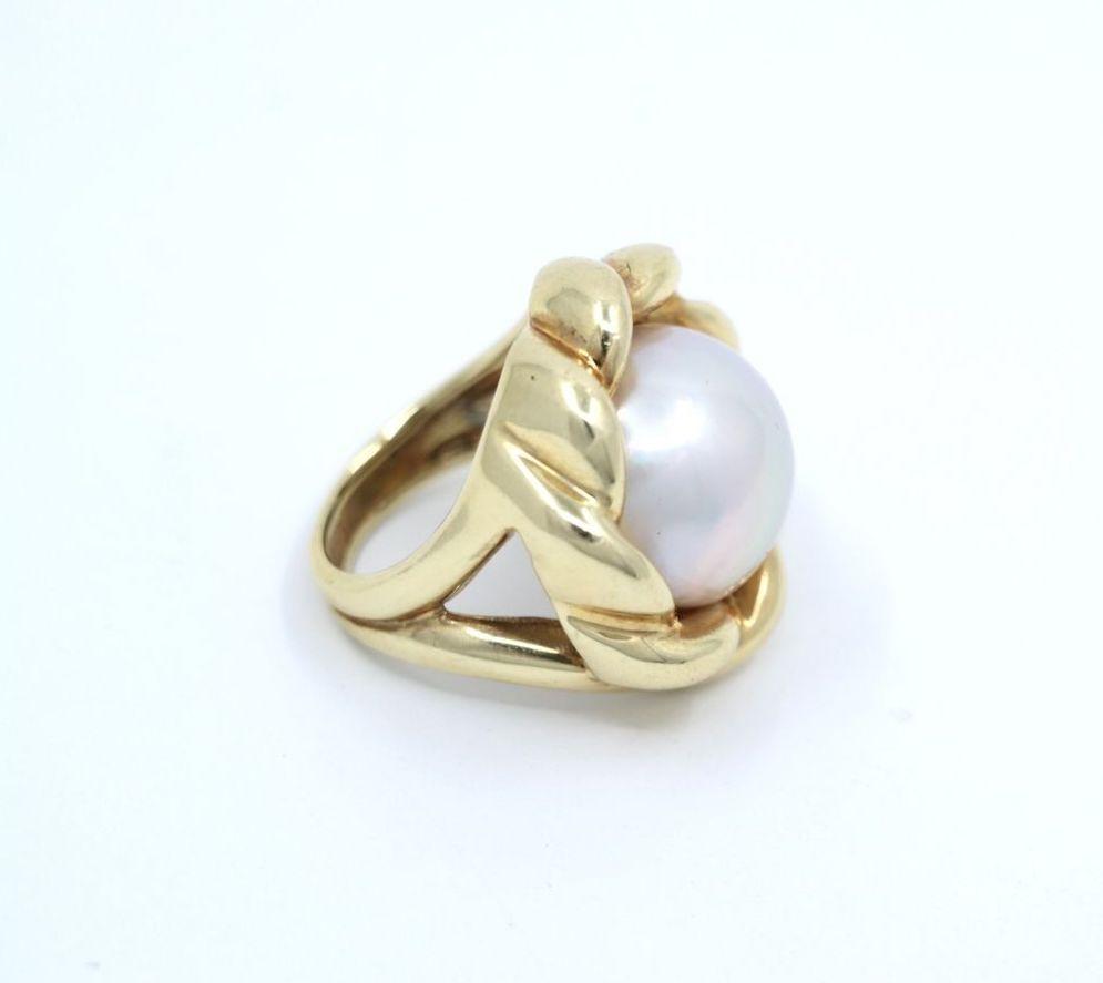 Vintage 18K Gold Pearl Ring