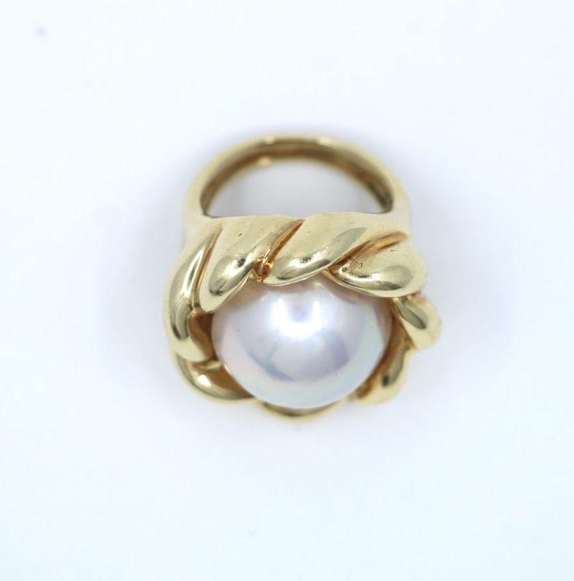 Vintage 18K Gold Pearl Ring