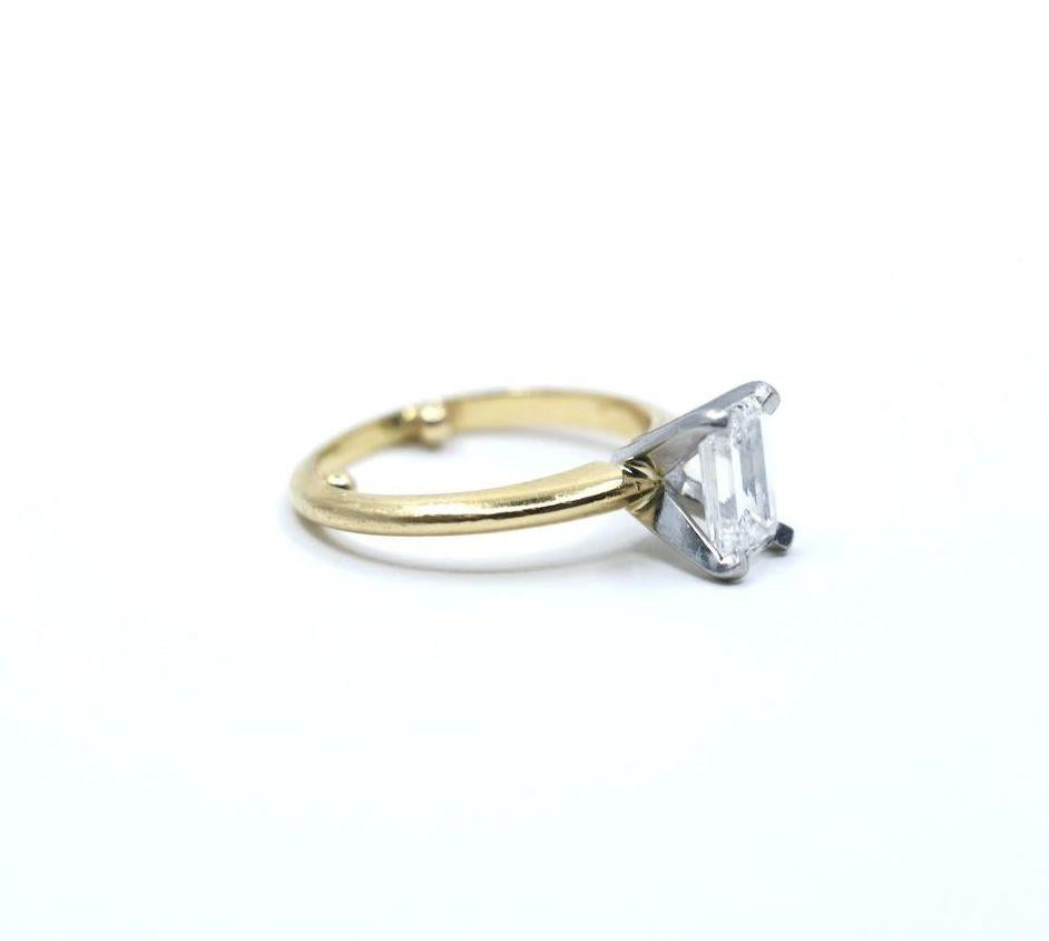 GIA certified 18K Gold & Platinum 1.10 Carat Diamond Ring