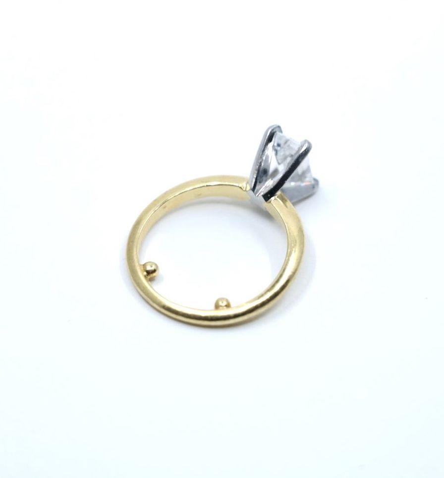 GIA certified 18K Gold & Platinum 1.10 Carat Diamond Ring