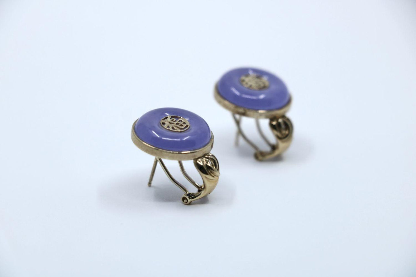 Vintage 14K Gold Lavender Jade Earrings