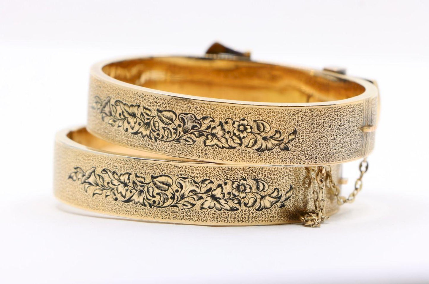 A Pair of Victorian 14K Gold Enamel Belt Bangle Bracelect