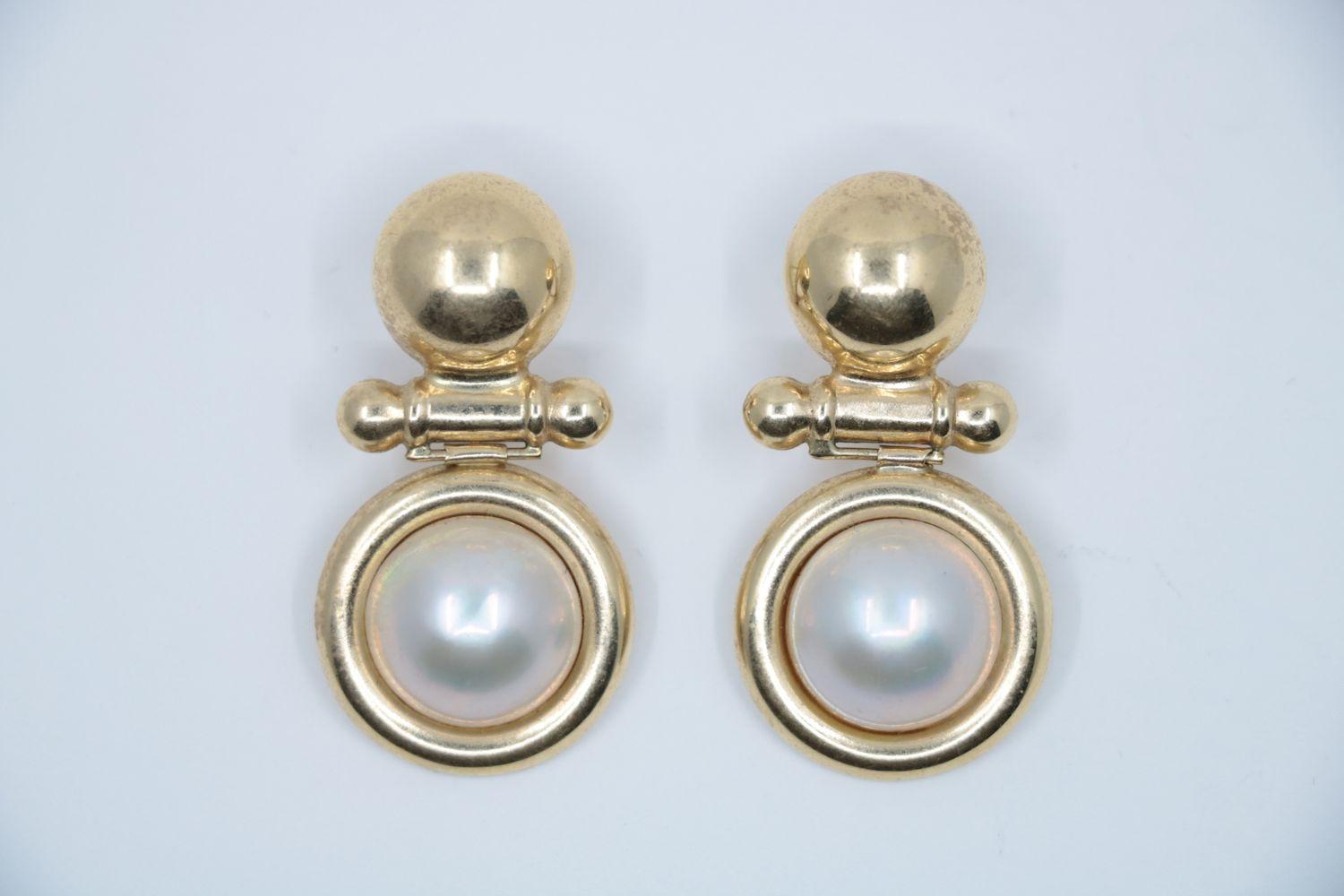 Vintage 14K Gold Pearl Cabochon Earrings