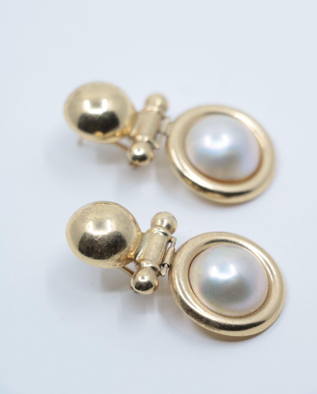 Vintage 14K Gold Pearl Cabochon Earrings