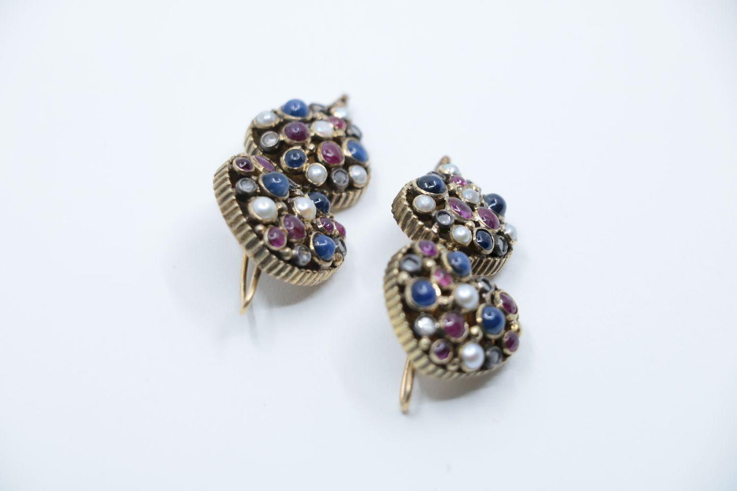 Vintage 22K Gold Indain Mughal Gem Set Earrings