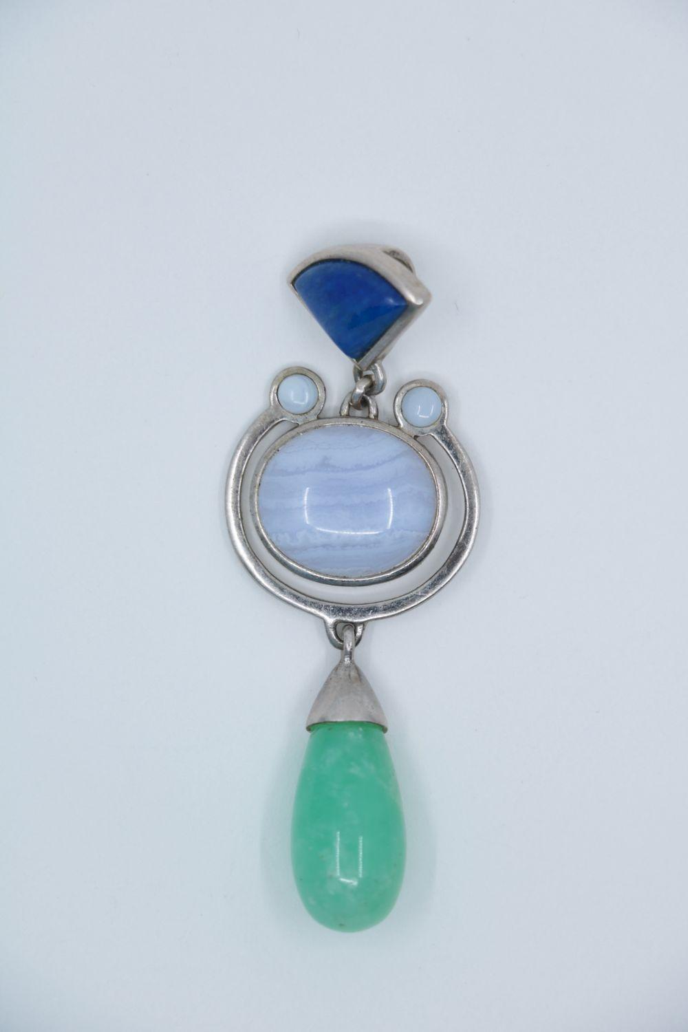 Vintage Silver Ladies Agate Quartz Pendant