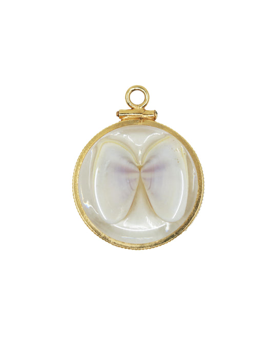 Vintage 14K Gold WRC Seashell Pendant