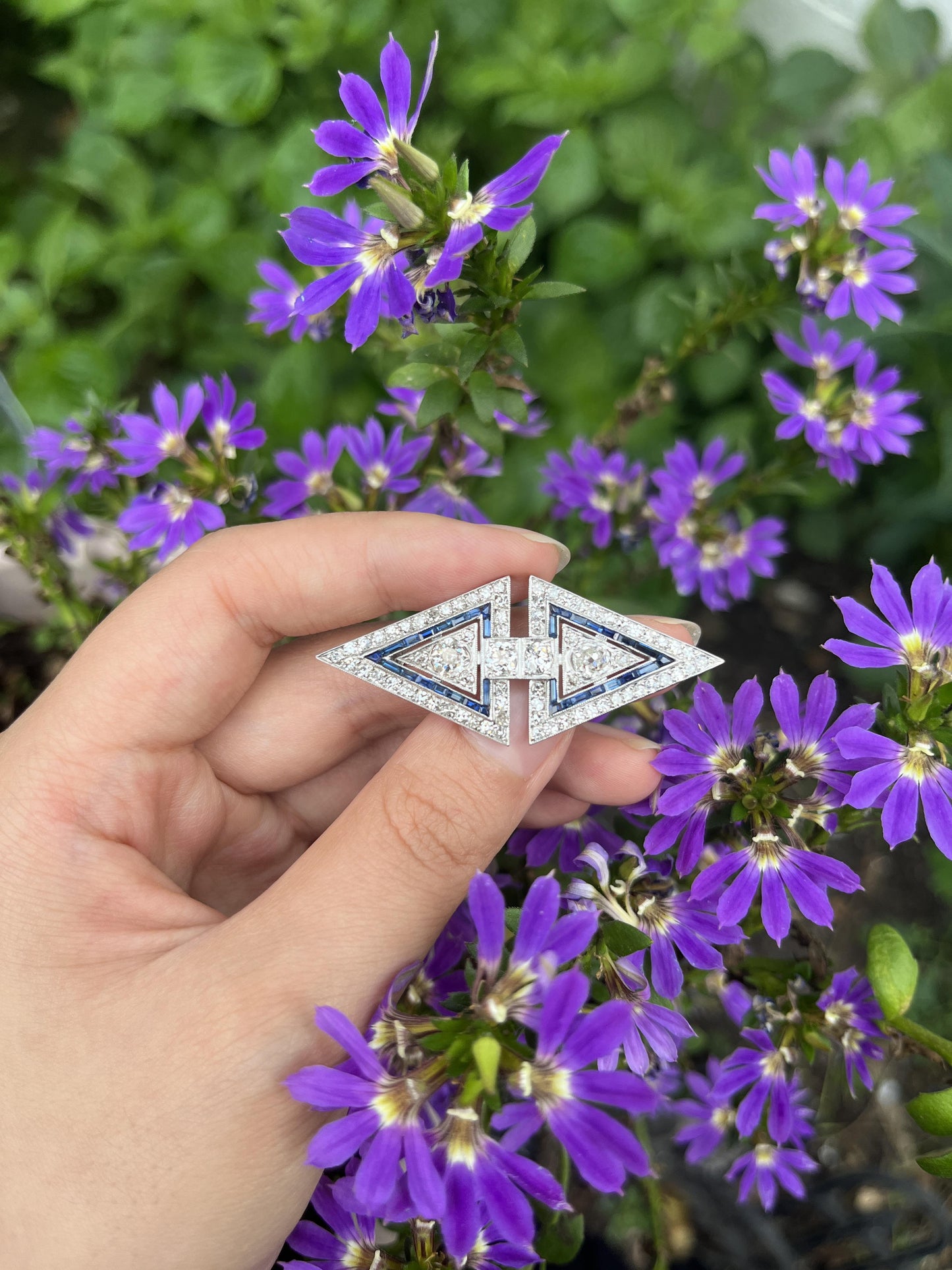 Art Deco Platinum Diamond Brooch Pin