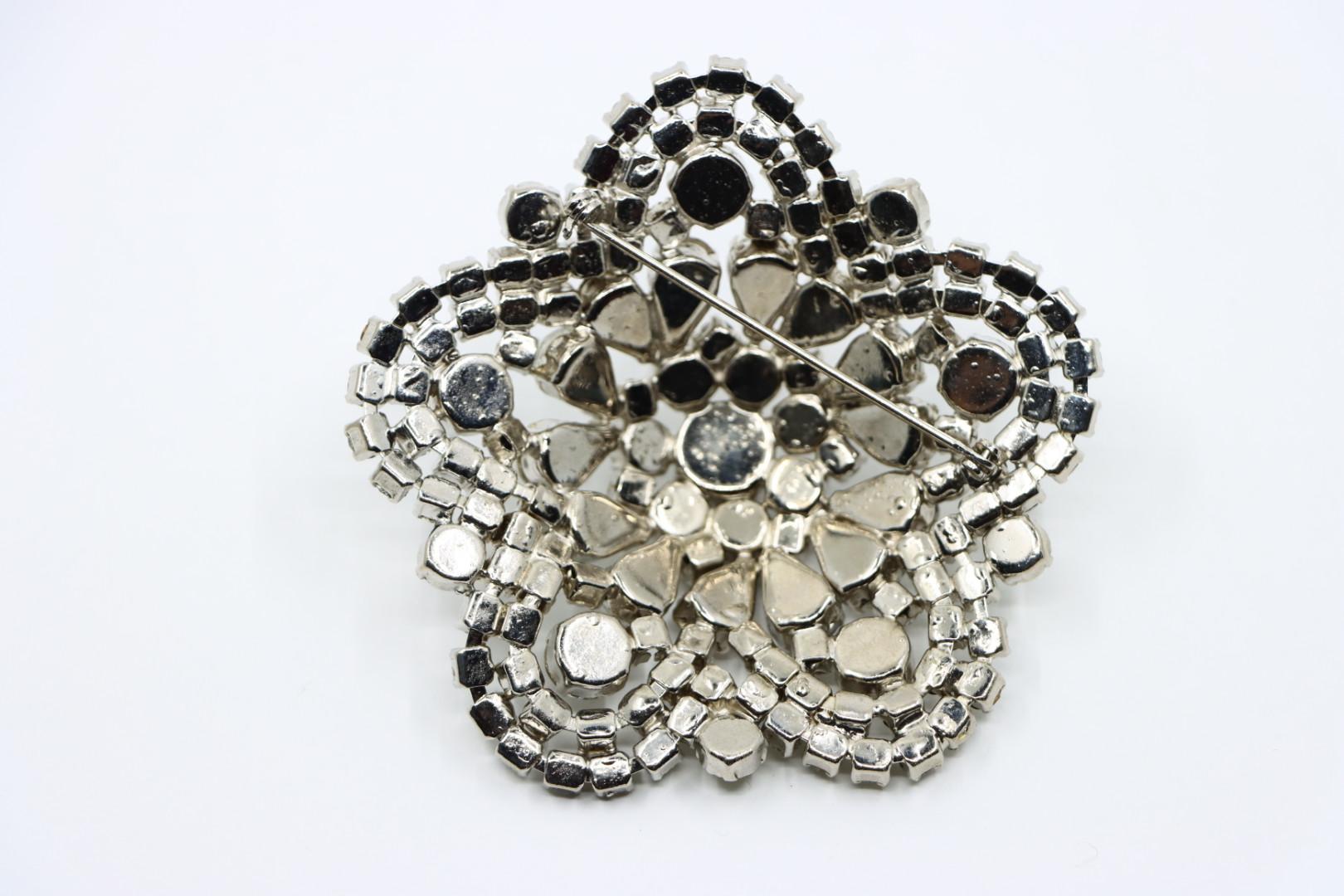 Vintage Silver Tone Rhinestone Flower Brooch Pin