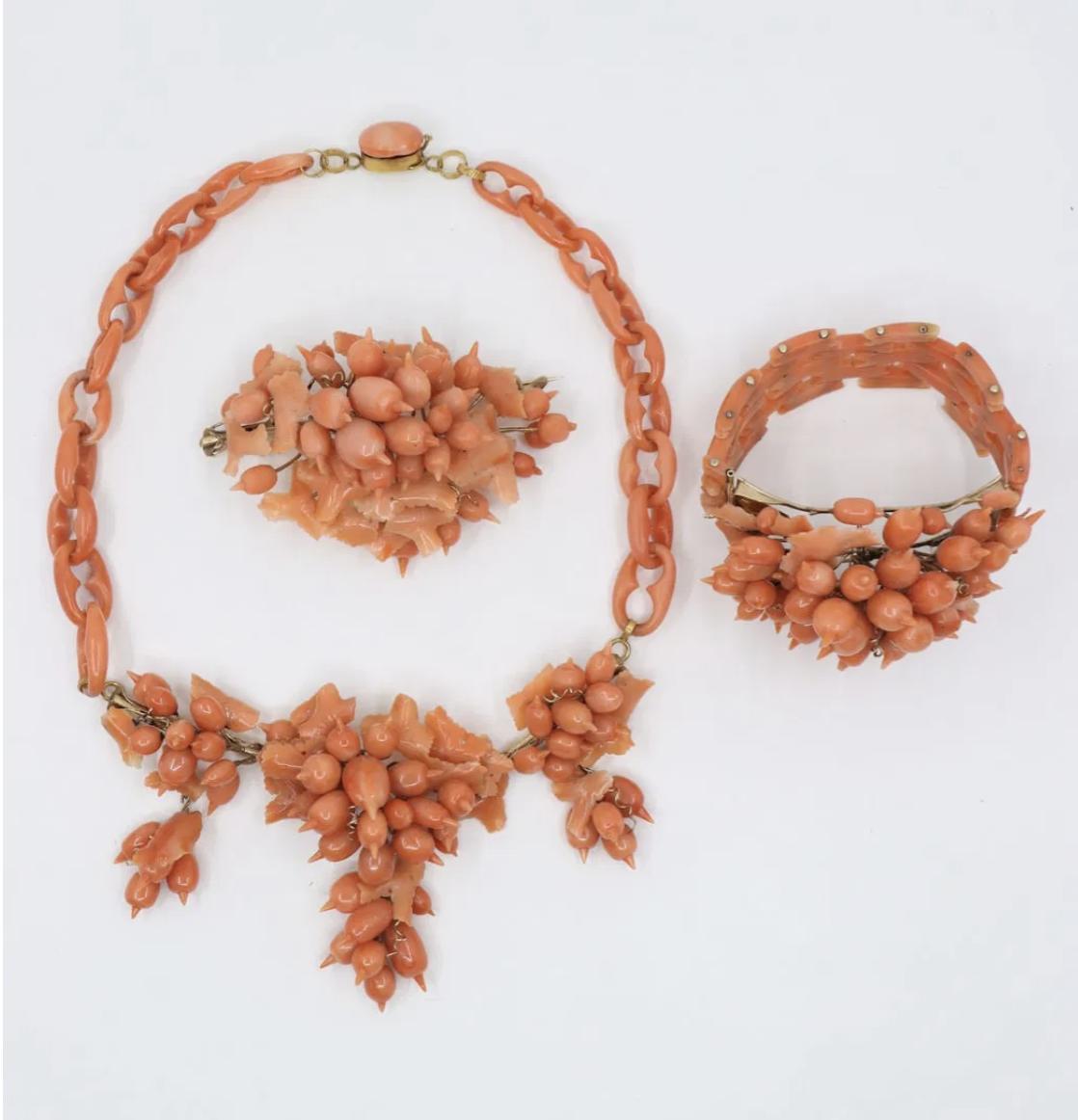 A Rare Antique Victorian Coral Parure - Coral Necklace, Bracelet & Brooch