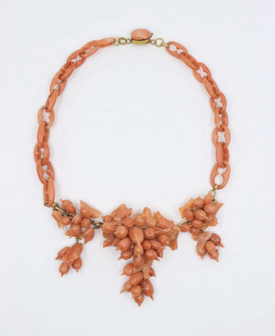 A Rare Antique Victorian Coral Parure - Coral Necklace, Bracelet & Brooch