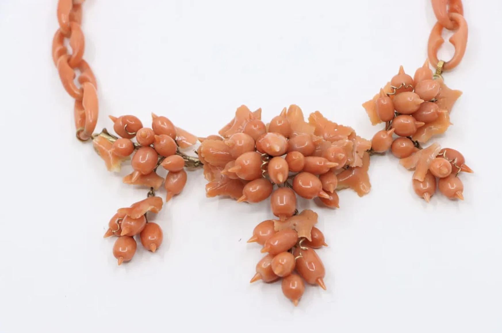 A Rare Antique Victorian Coral Parure - Coral Necklace, Bracelet & Brooch