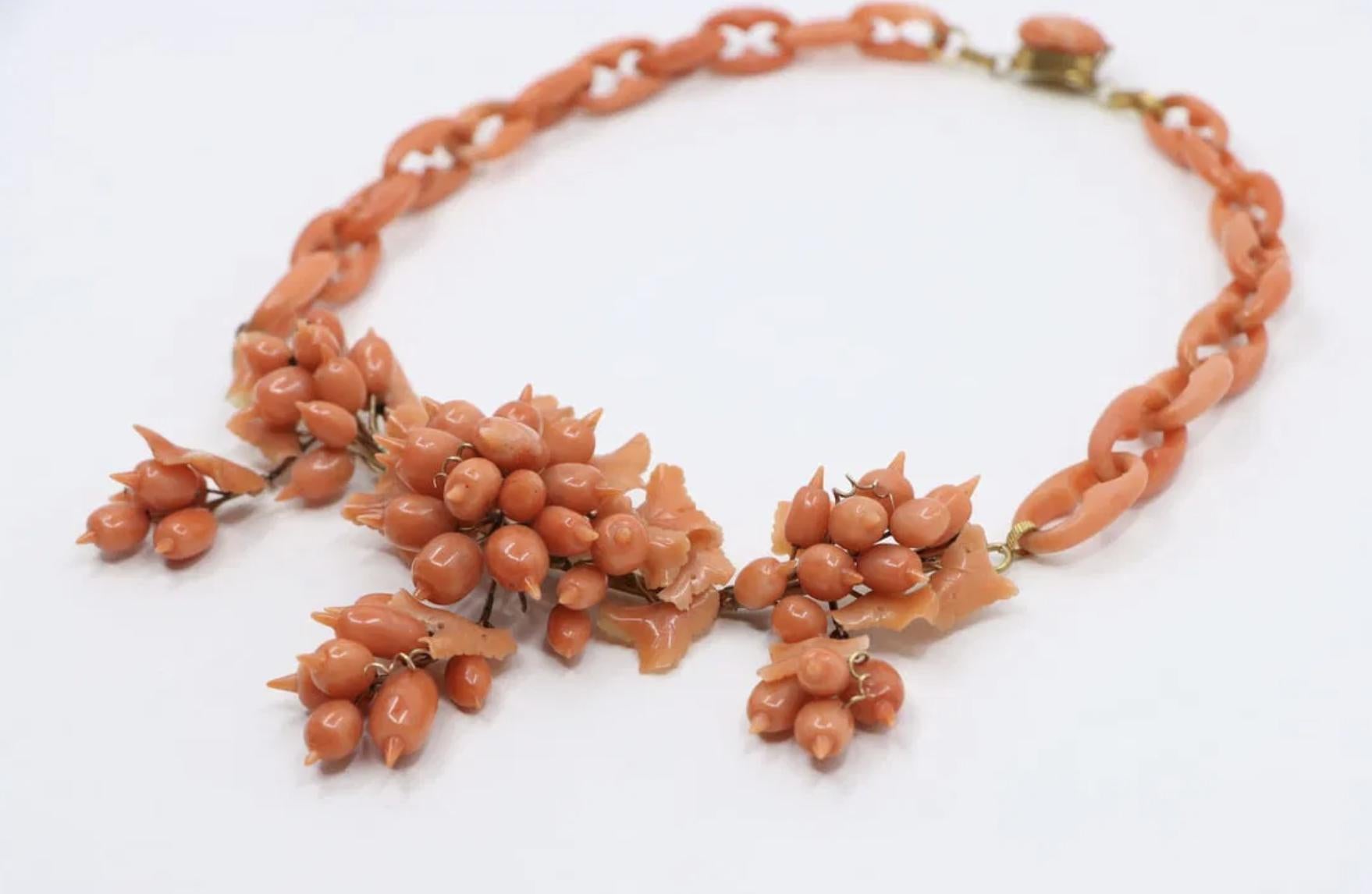 A Rare Antique Victorian Coral Parure - Coral Necklace, Bracelet & Brooch