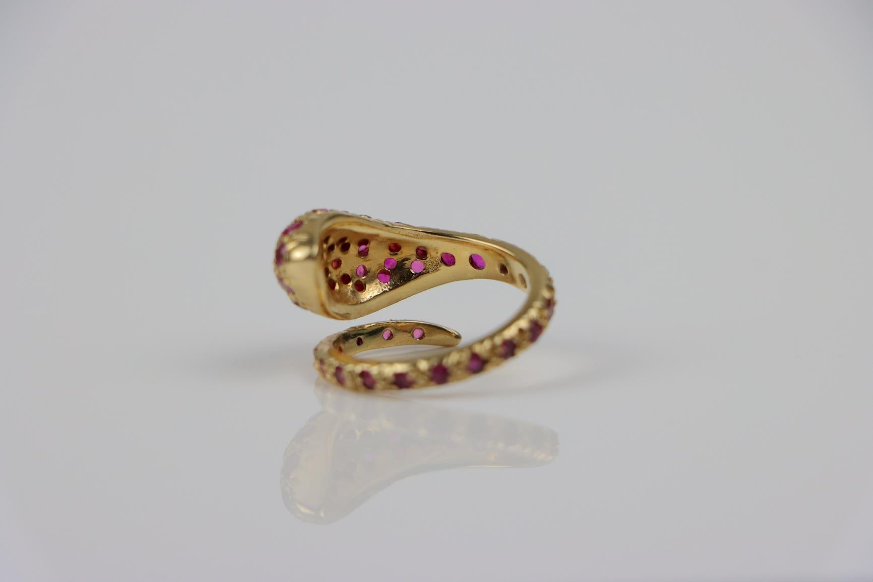 Vintage 14K Gold Ruby Snake Ring