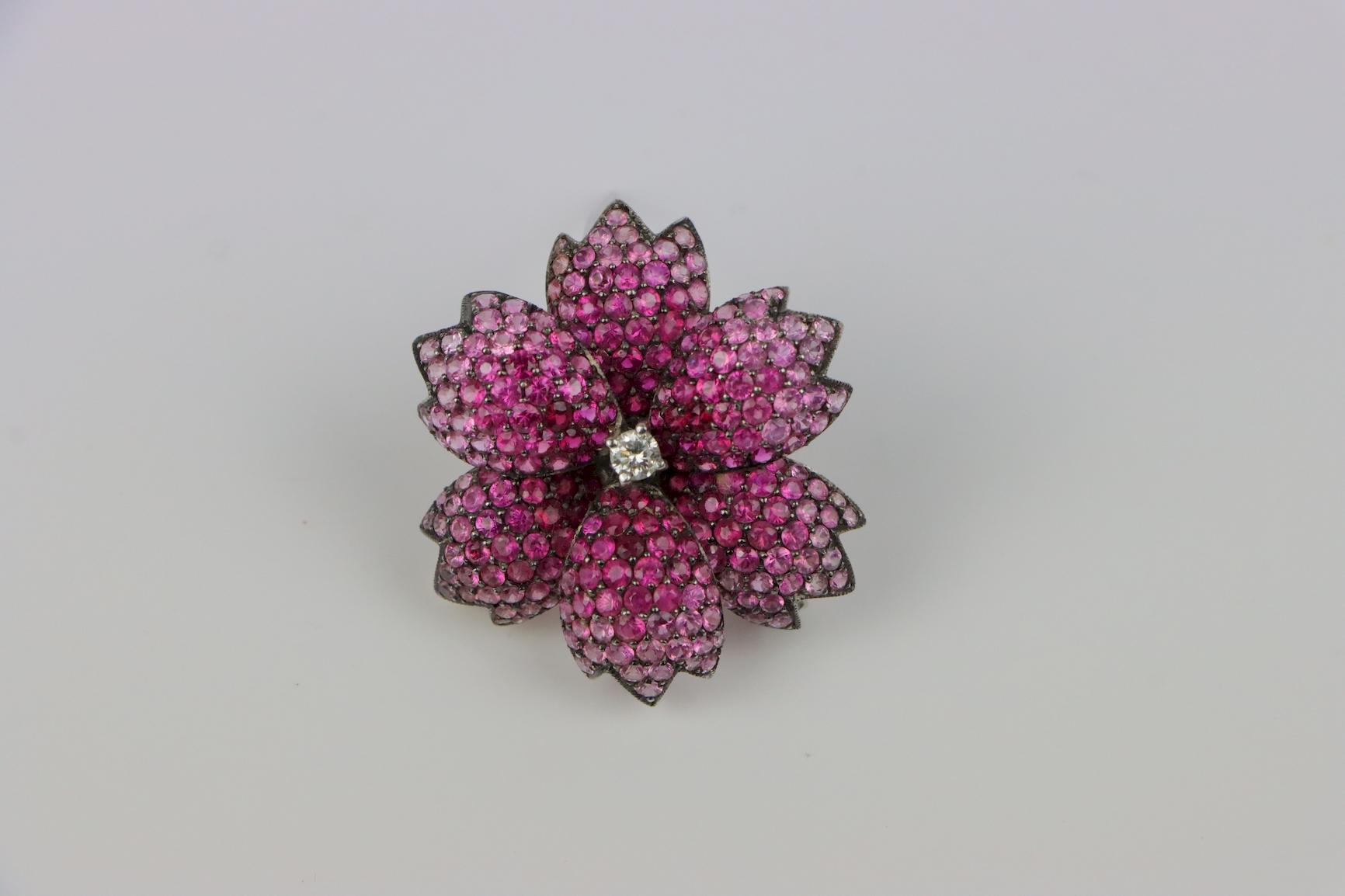 18K Gold Gradient Pink Sapphire Flower Brooch Pendant