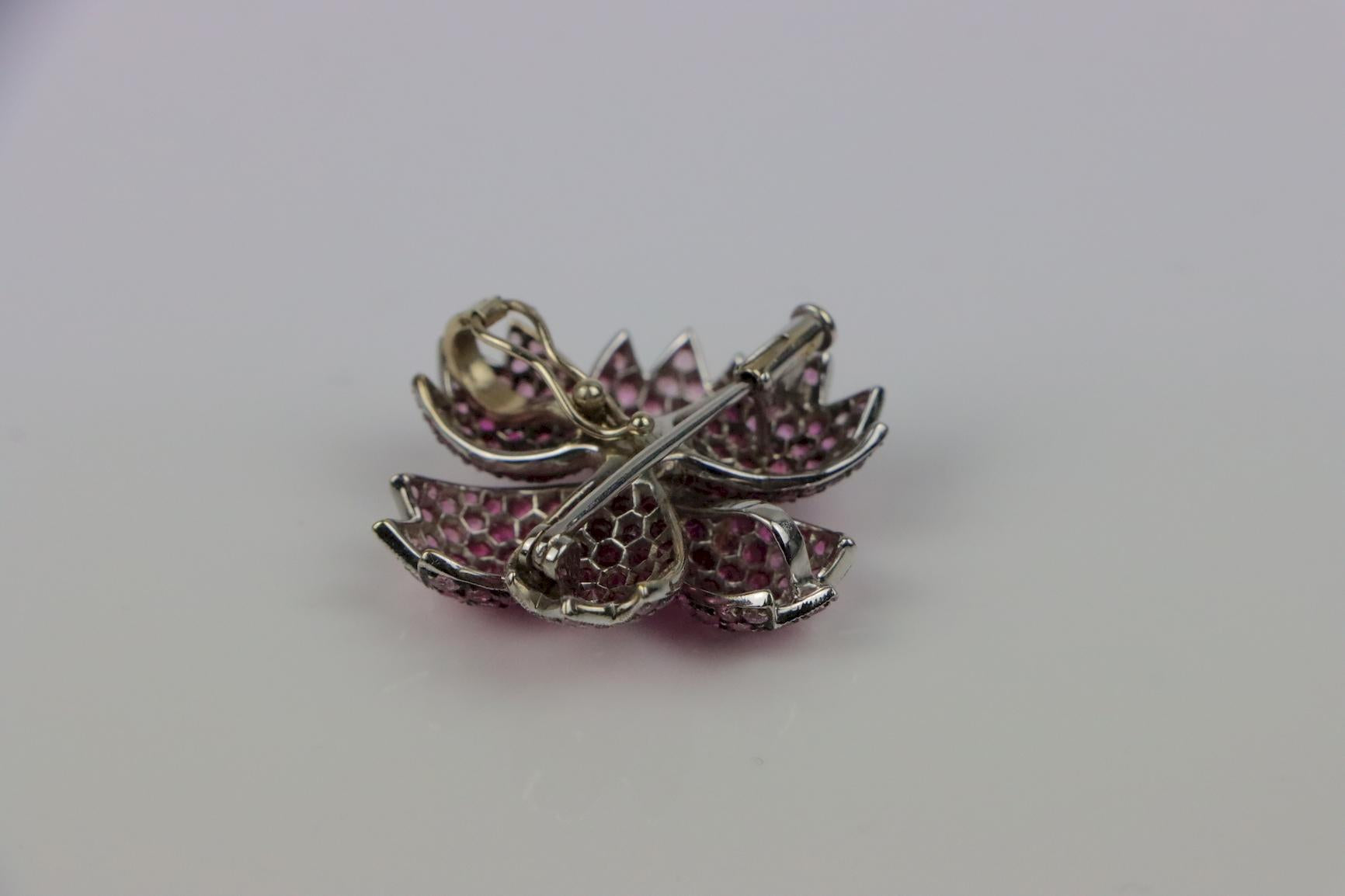 18K Gold Gradient Pink Sapphire Flower Brooch Pendant