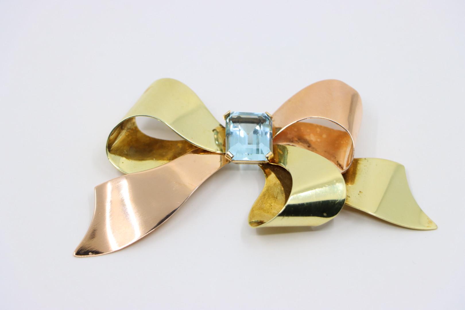 Retro Tiffany & Co. 14K Gold Aquamarine Bow Tie Brooch