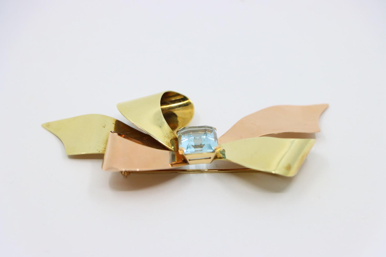 Retro Tiffany & Co. 14K Gold Aquamarine Bow Tie Brooch