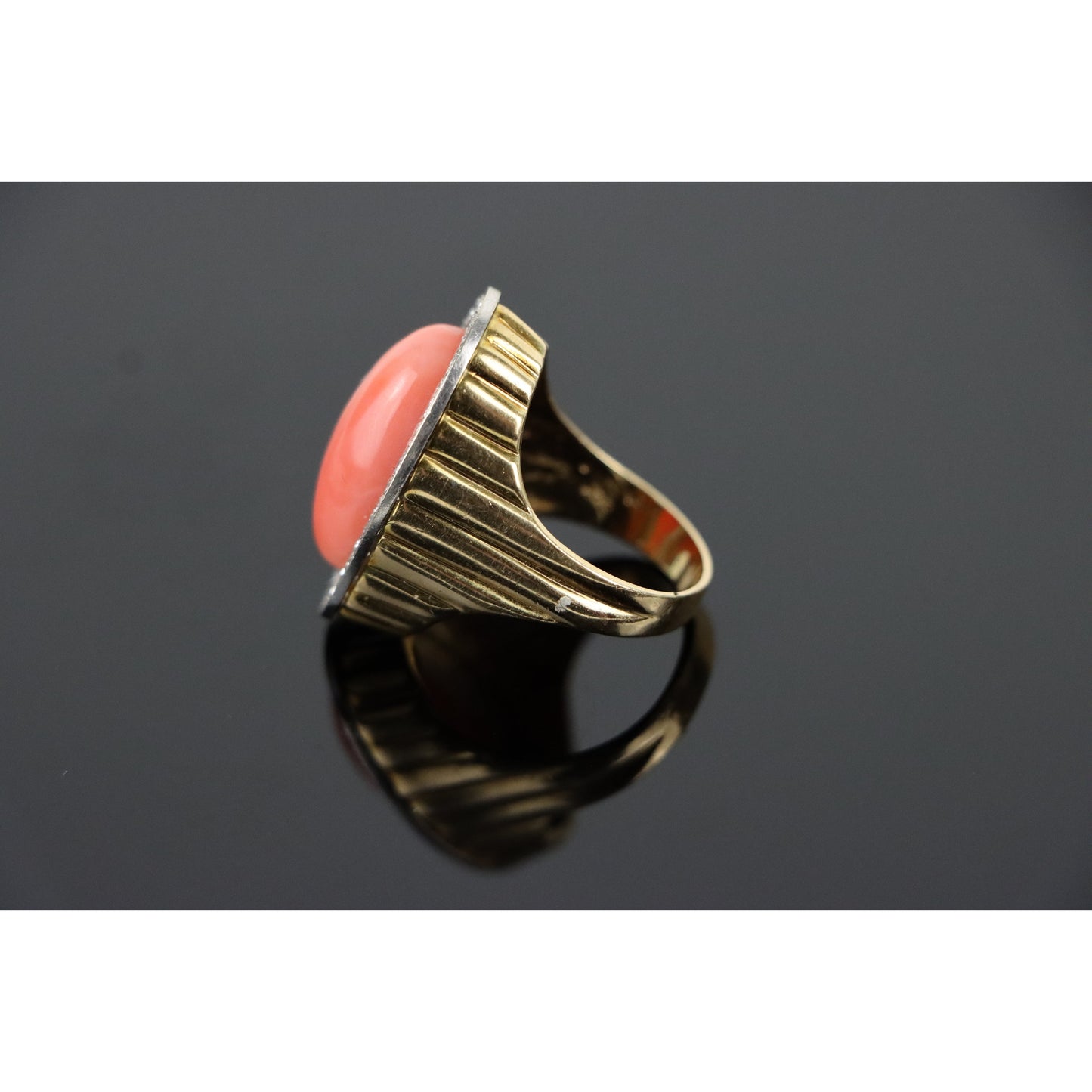 Vintage 14K Gold Coral Diamond Ring