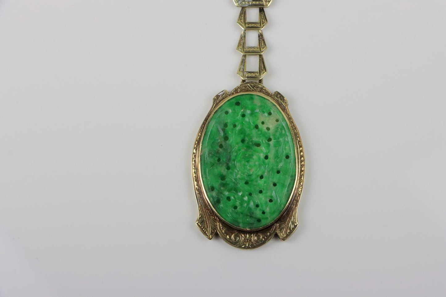 Antique 14K Gold Jade Pendant Necklace