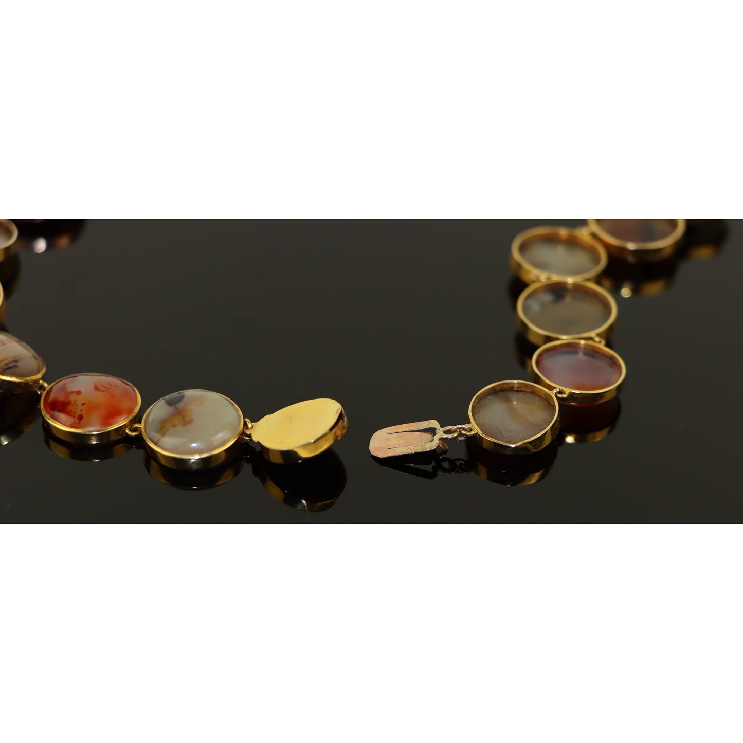 A Rare Georgian Era Agate and Gold Parure Set