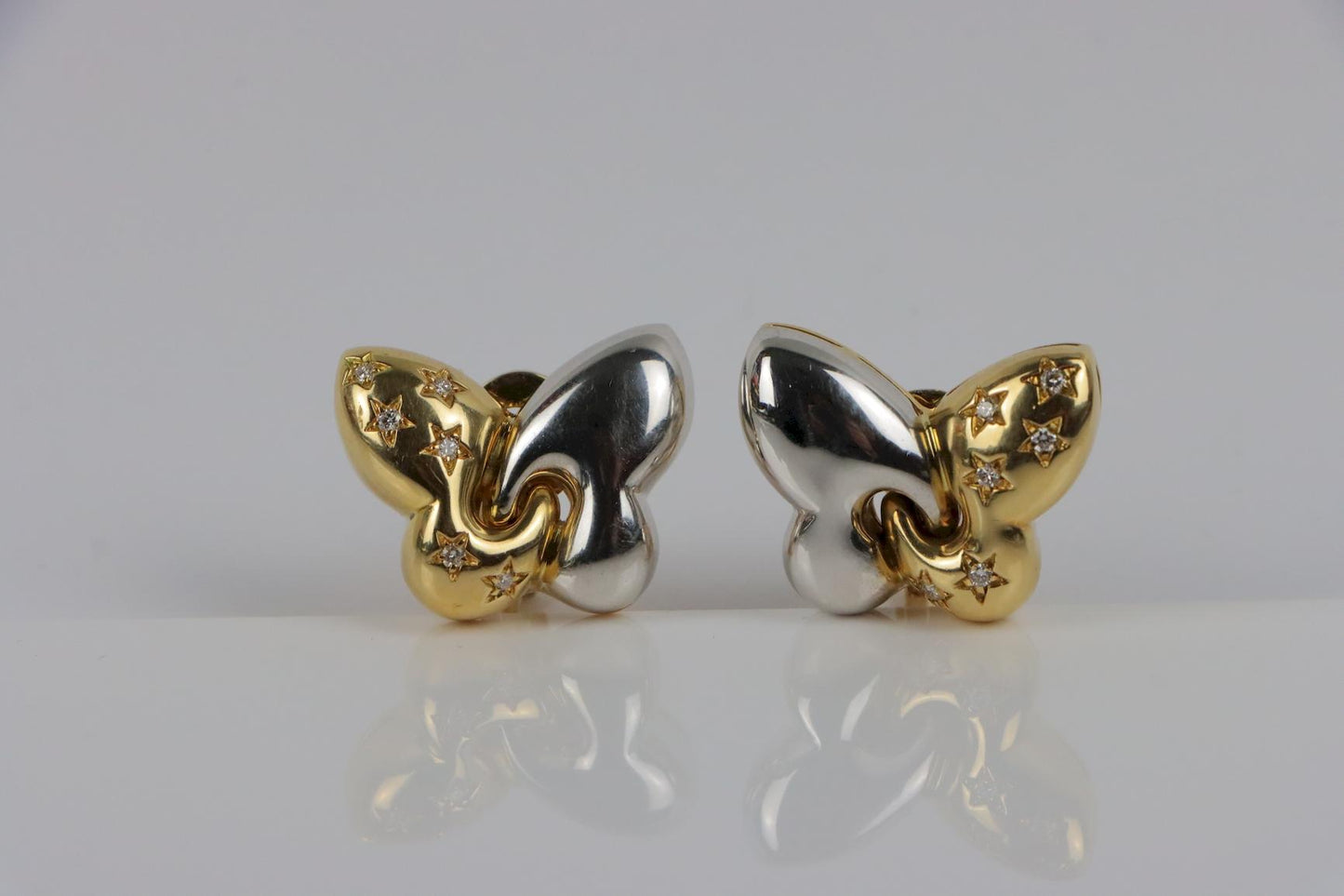 Bvlgari 18K Gold Butterfly Diamond Earring