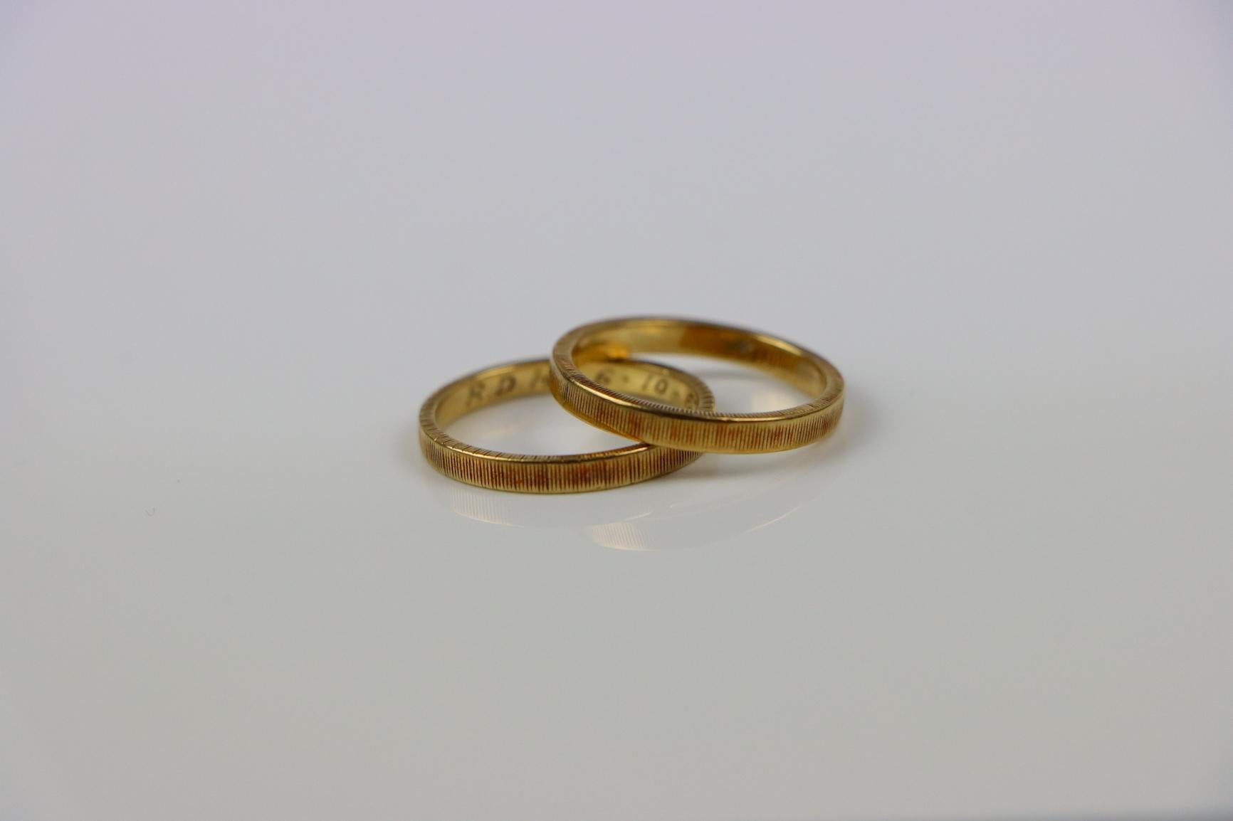 Vintage Mario Buccellati 18K Gold Band  Ring Pair