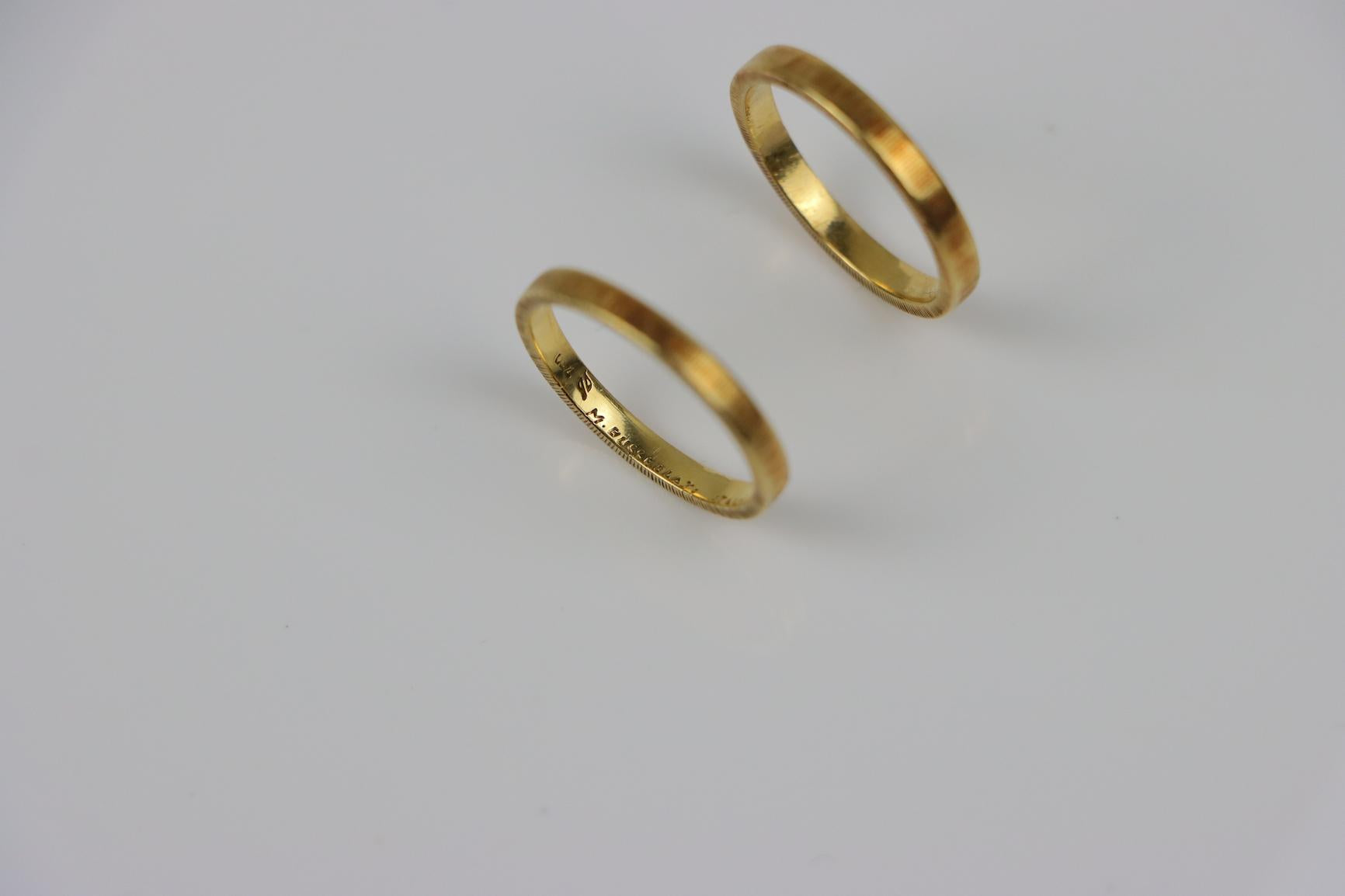 Vintage Mario Buccellati 18K Gold Band  Ring Pair