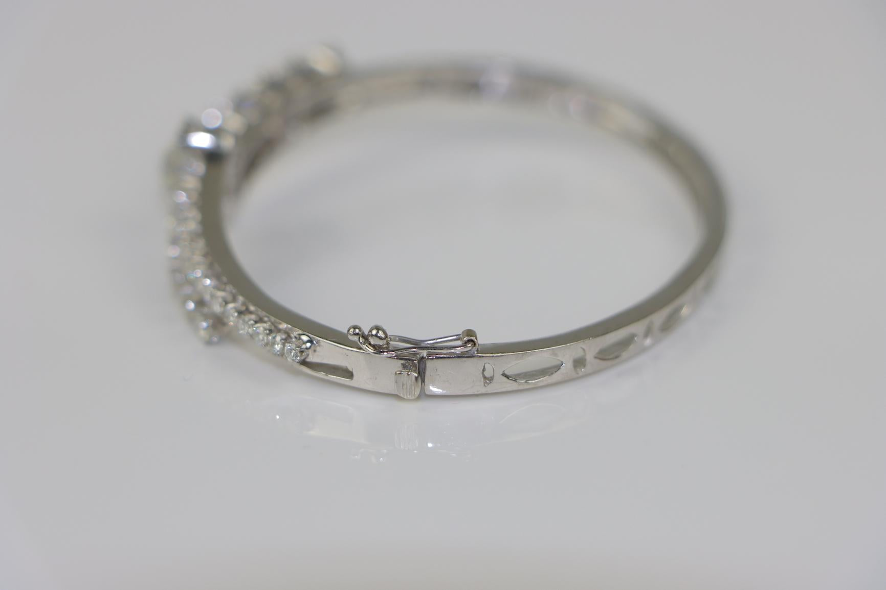 Vintage 14K White Gold Diamond Bracelet