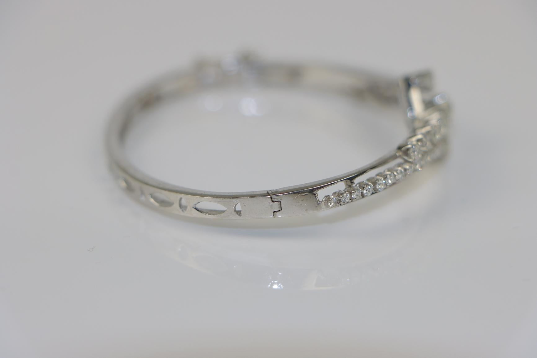 Vintage 14K White Gold Diamond Bracelet