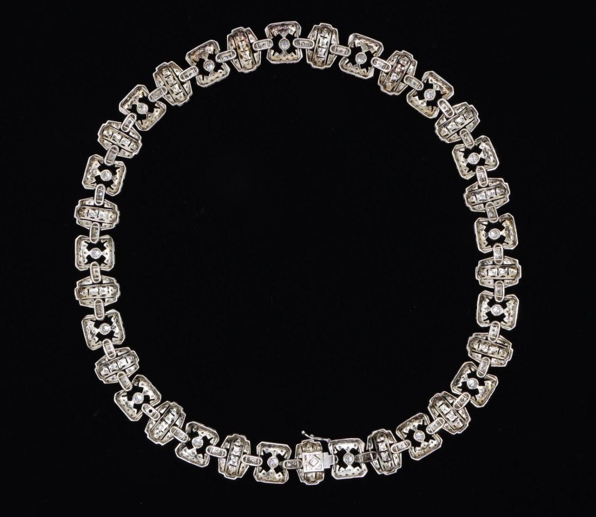 18K White Gold Diamond Necklace