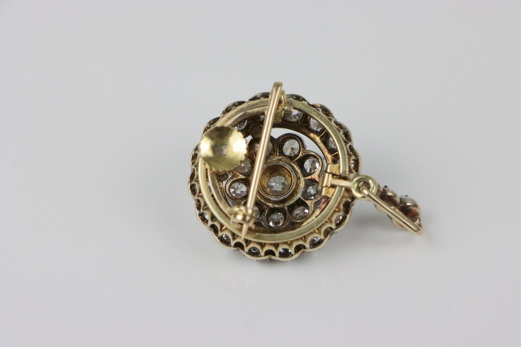 Antique Convertible Platinum 4.70 Ct Diamond Pendant Brooch