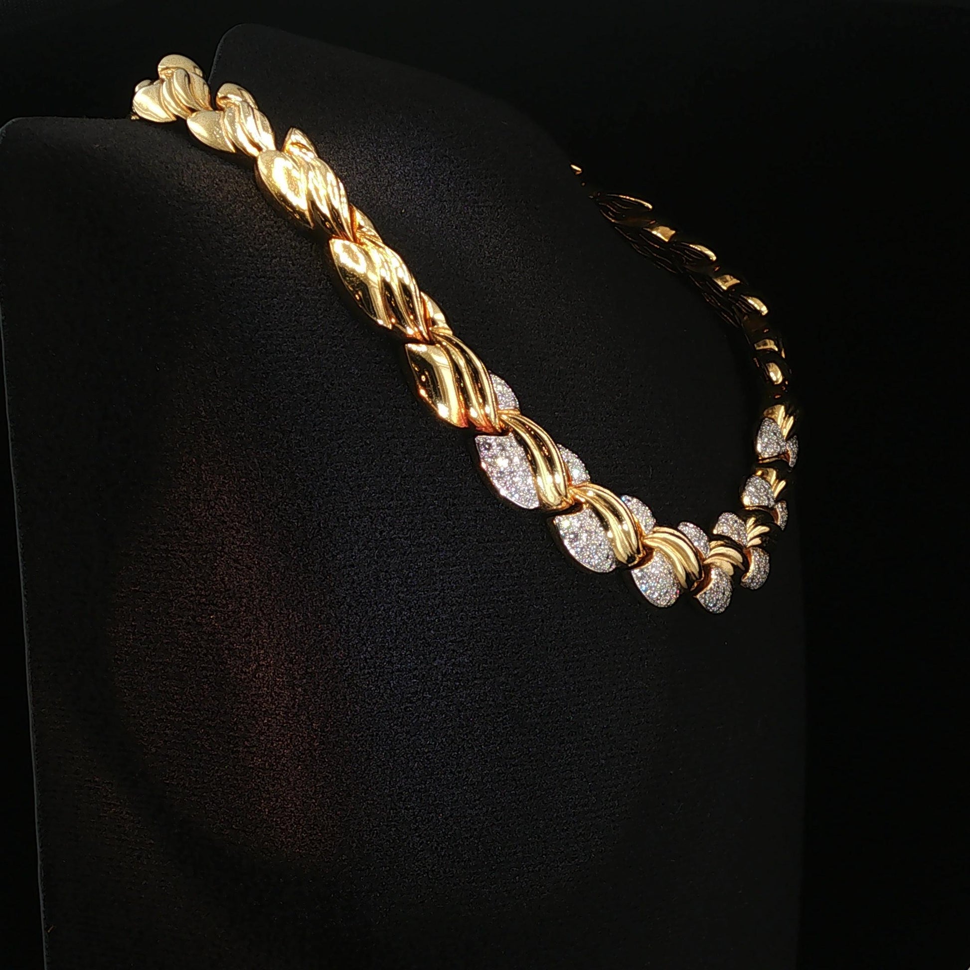 18K YELLOW GOLD PAVE DIAMOND COLLAR NECKLACE