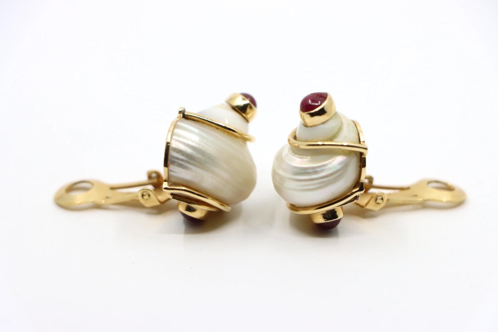 Seaman Schepps 14K Gold Ruby Turbo Shell Earrings