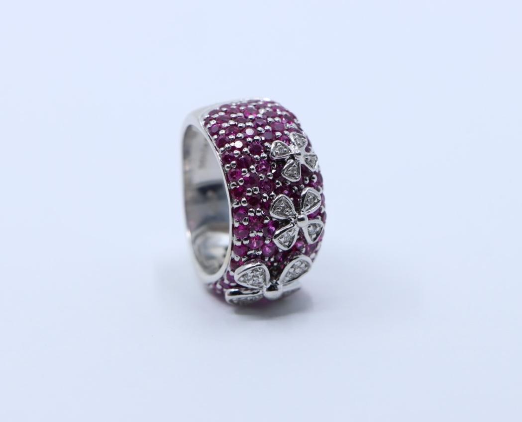 Sonia B. 18K White Gold Ruby Diamond Four Leaf Clover Ring