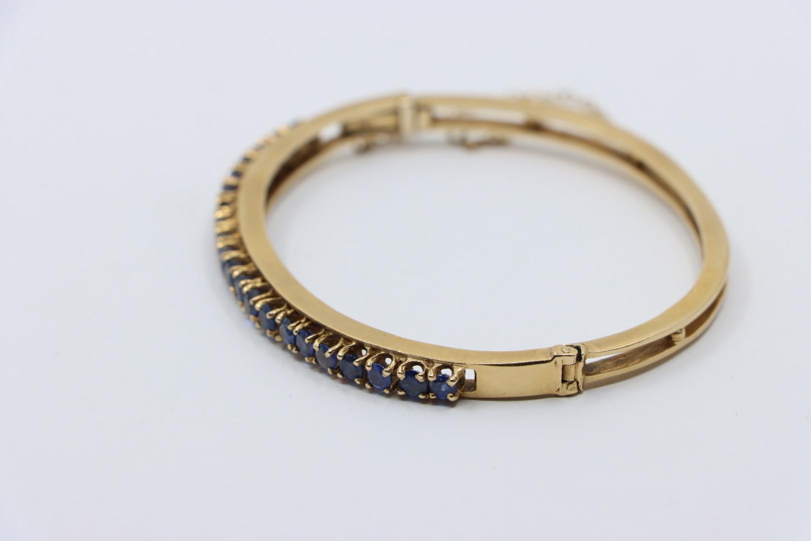 Vintage 14K Gold Sapphires Bangle Bracelet