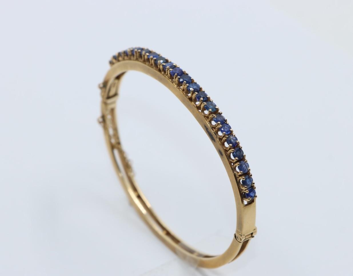 Vintage 14K Gold Sapphires Bangle Bracelet