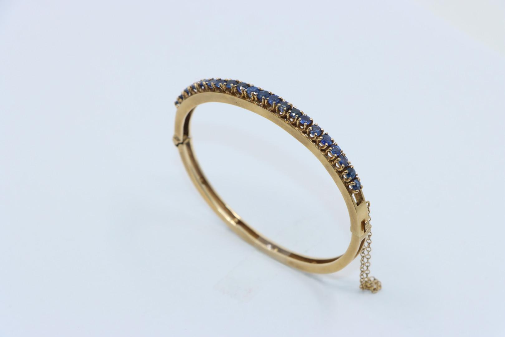 Vintage 14K Gold Sapphires Bangle Bracelet