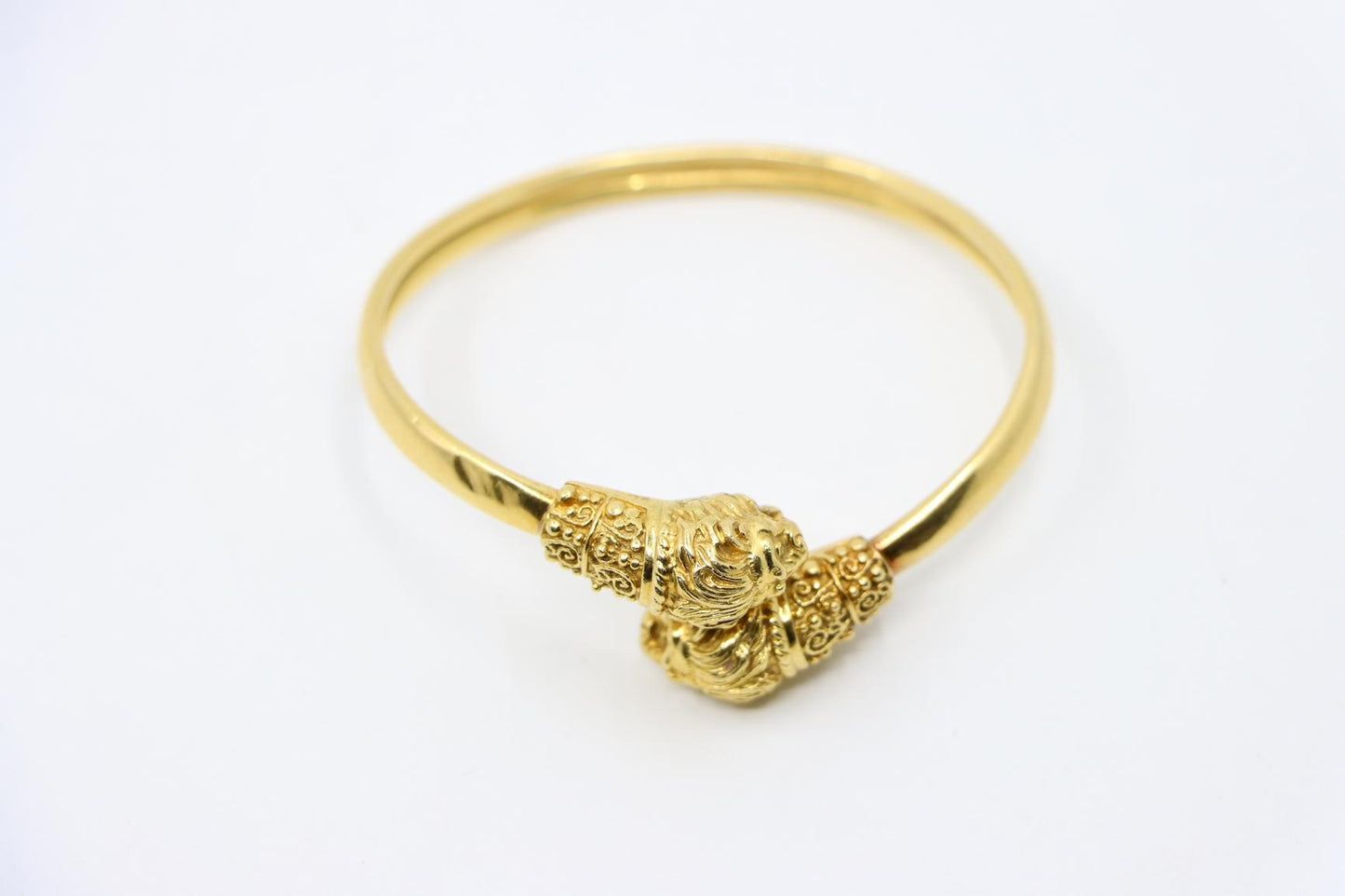 Attrib. Zolotas 18K Gold Lion Cuff Bracelet