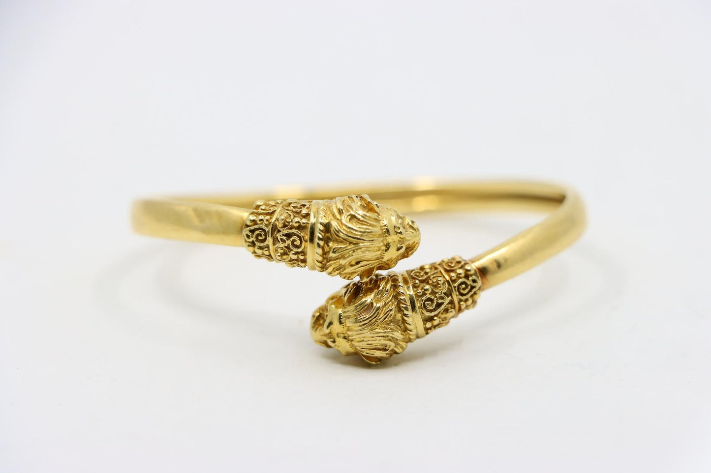 Attrib. Zolotas 18K Gold Lion Cuff Bracelet