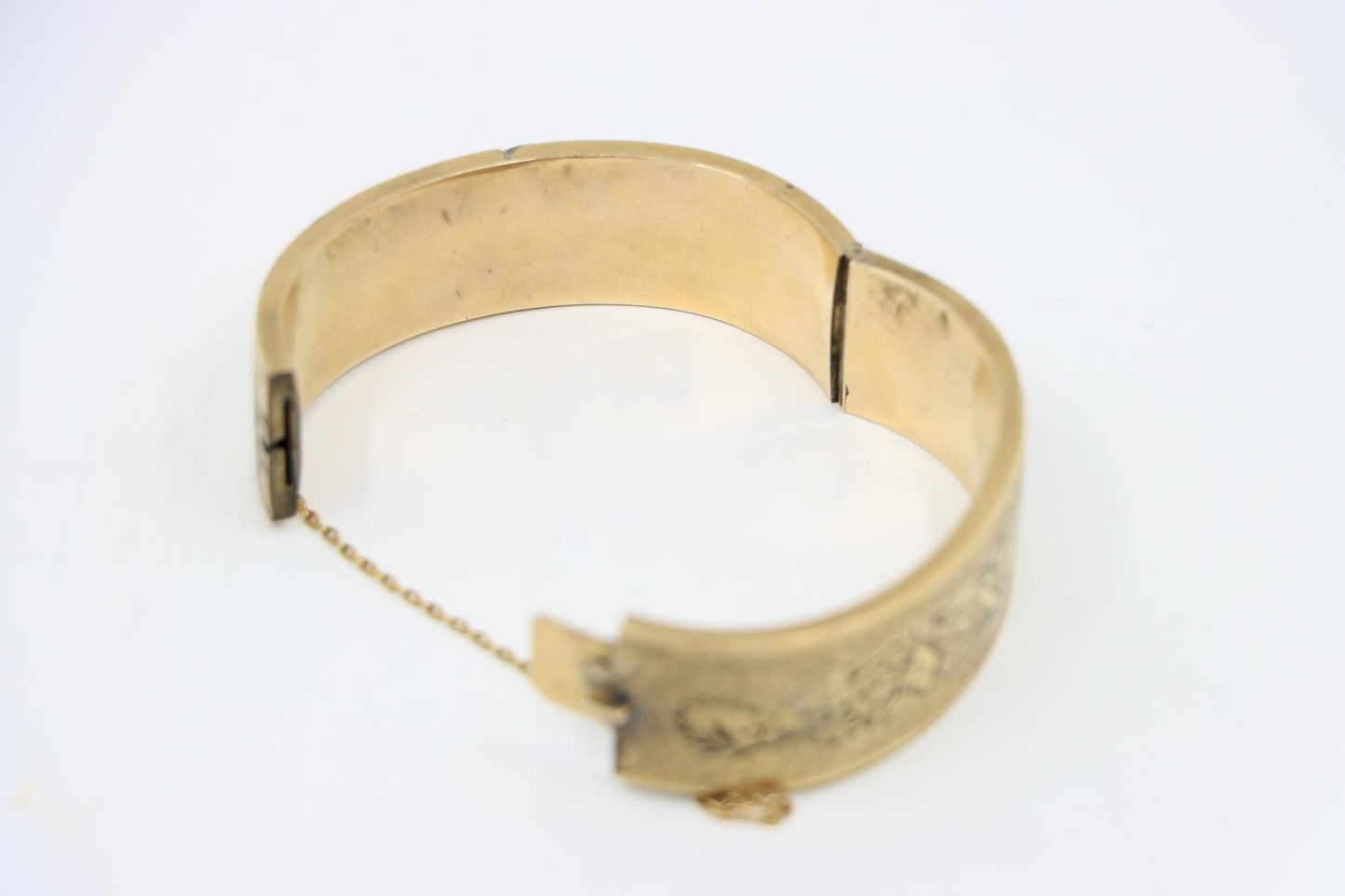 Victorian Engraved Enamel 14K Gold Bangle Bracelet