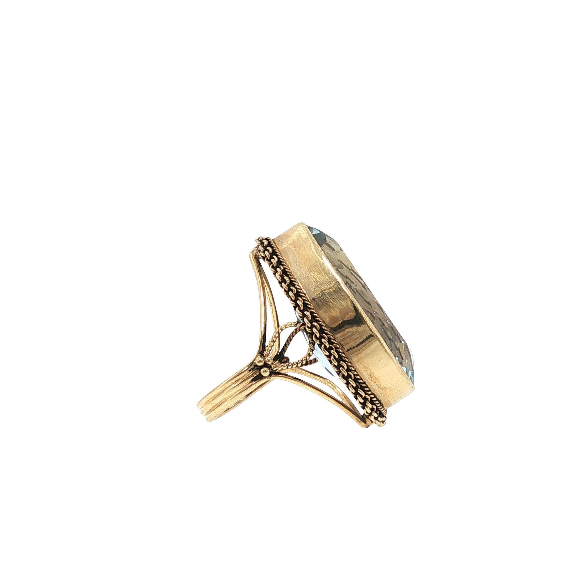 Large 14K Gold Aquamarine Ring