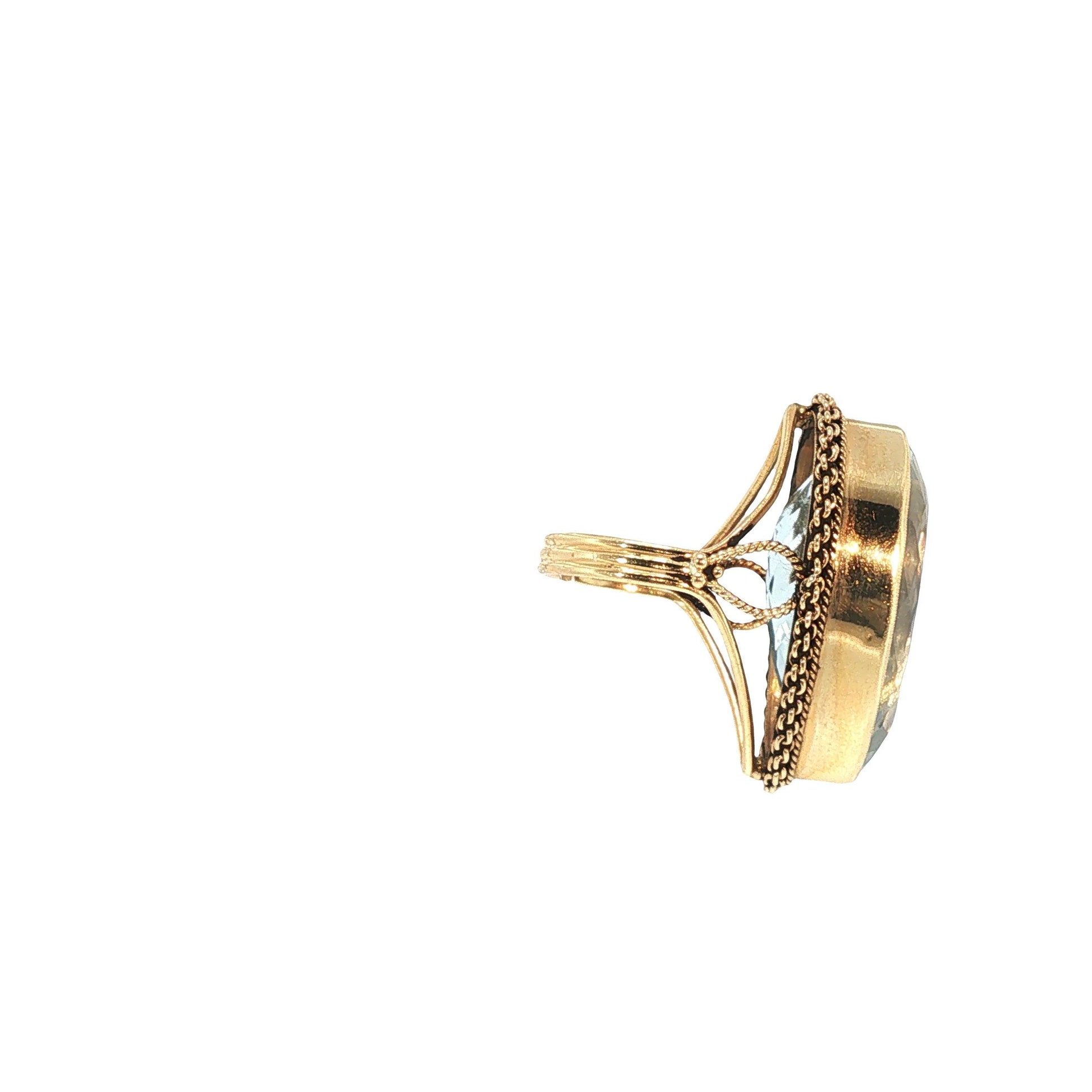 Large 14K Gold Aquamarine Ring