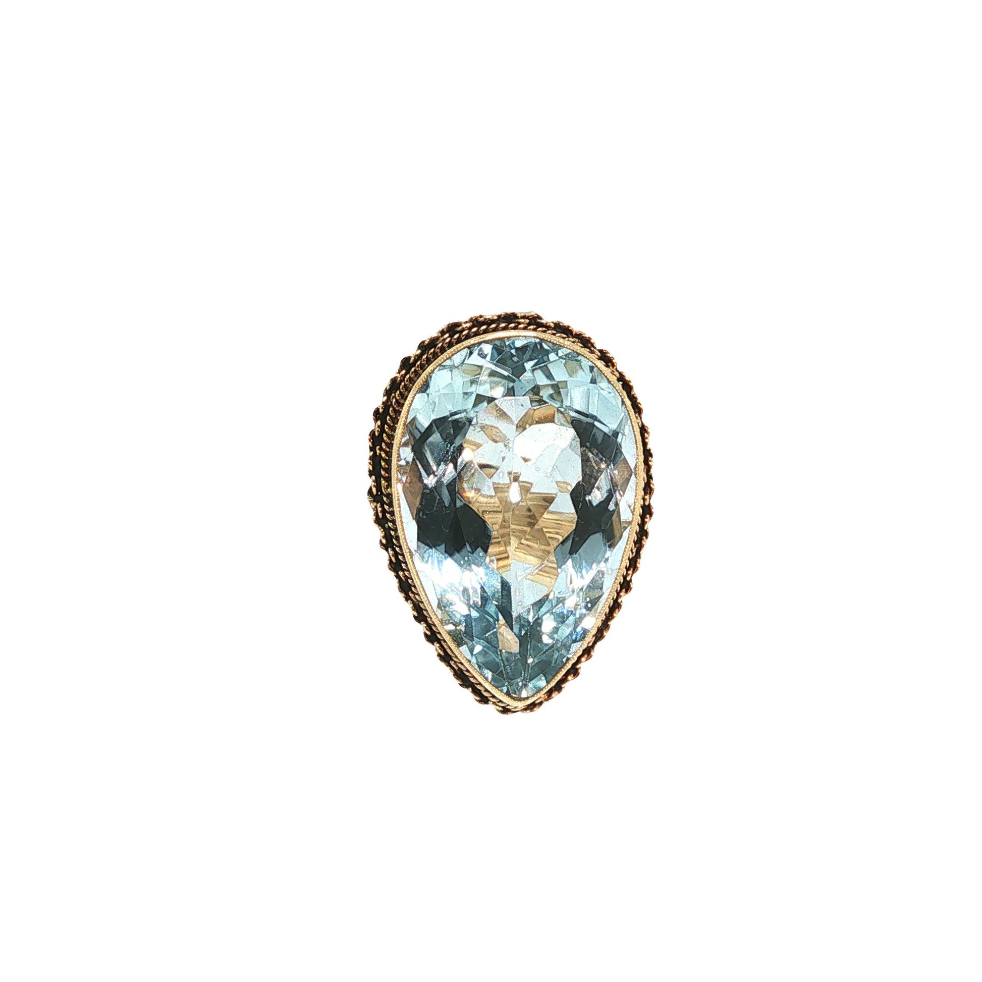 Large 14K Gold Aquamarine Ring