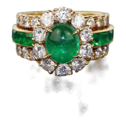 Vintage Van Cleef Arpels Emerald and Diamond 18k Gold Ring