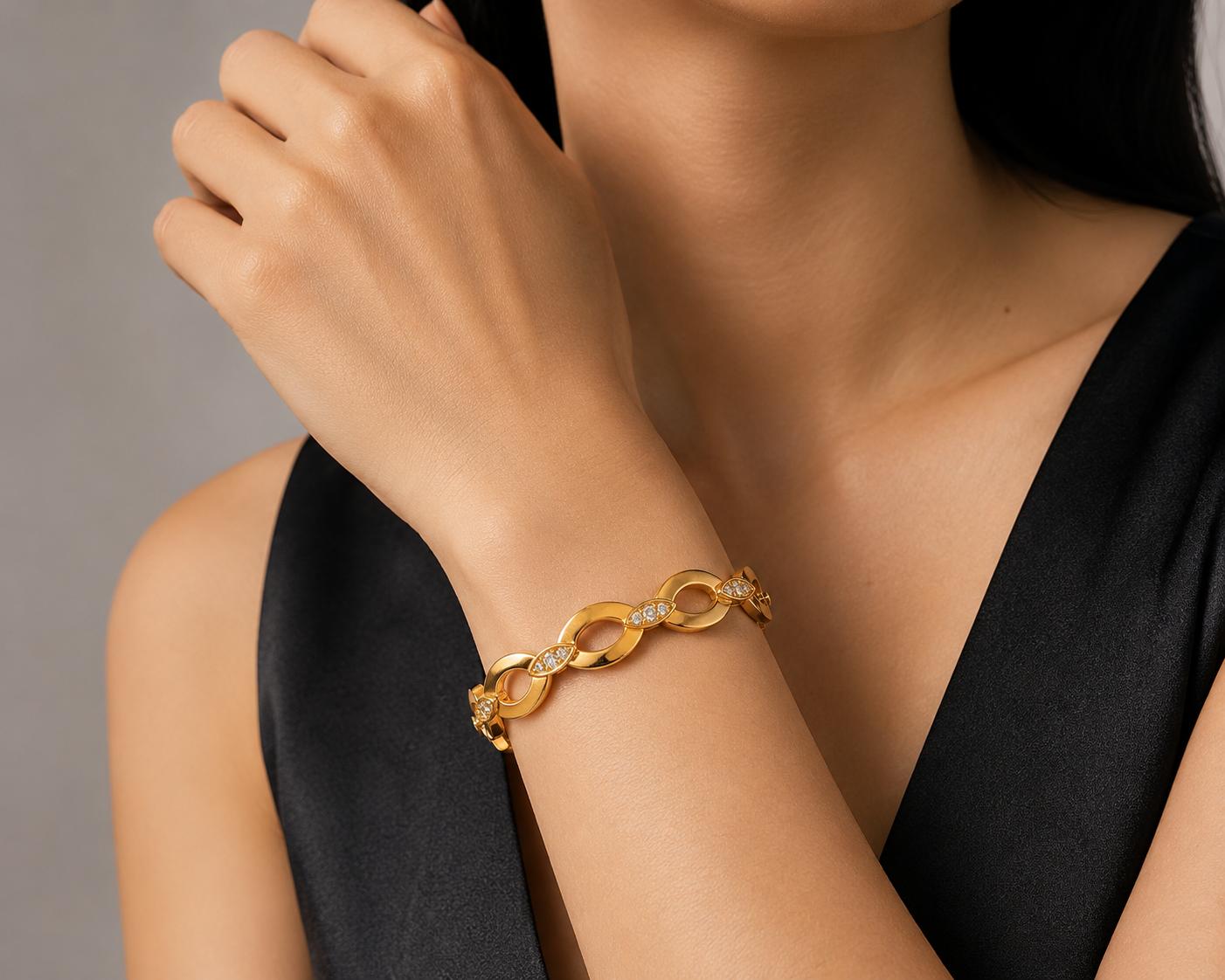 Vintage Cartier Diadea Diamond 18K Gold Bracelet